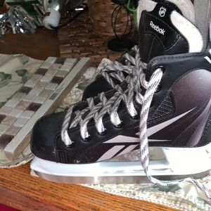 Size 3 hockey skates.